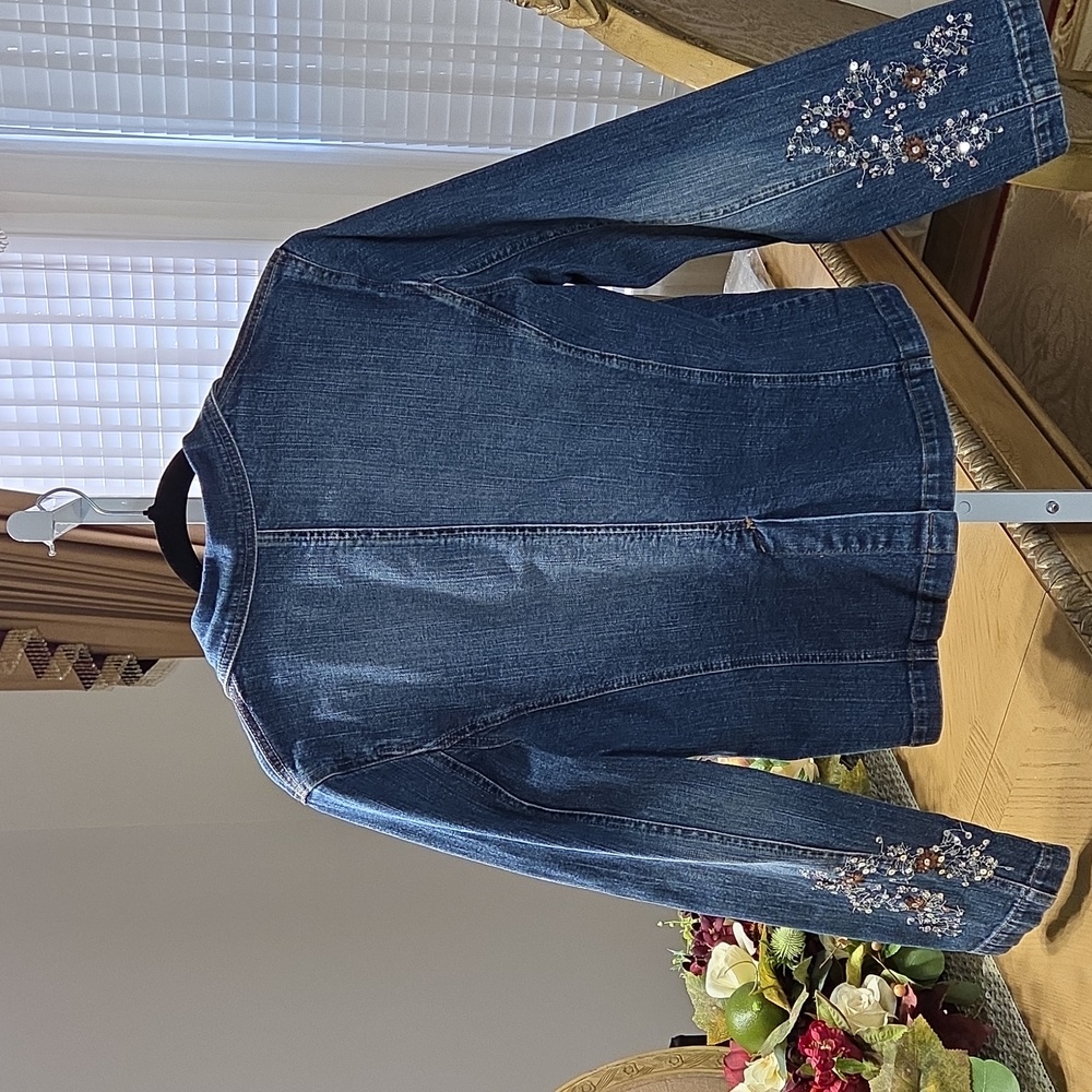 Embellished Denim Jacket - Picture 5 of 6
